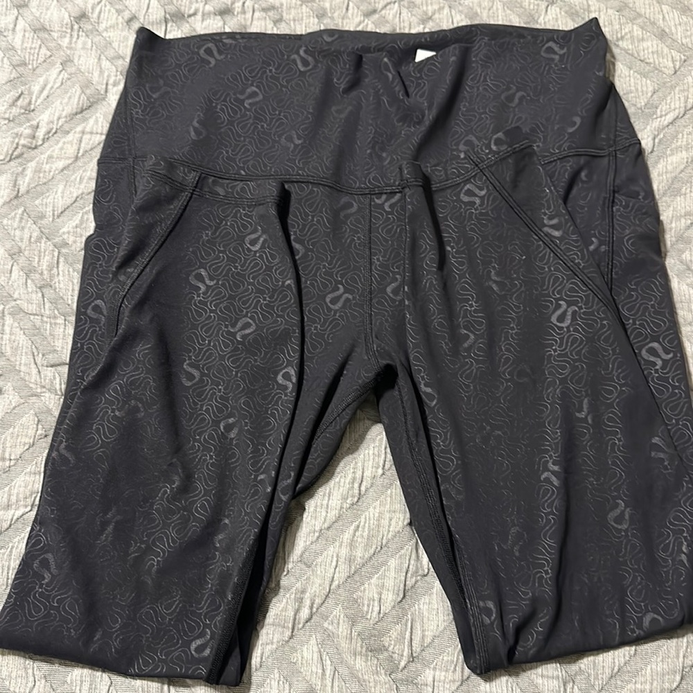 Lululemon Align Leggings in Black